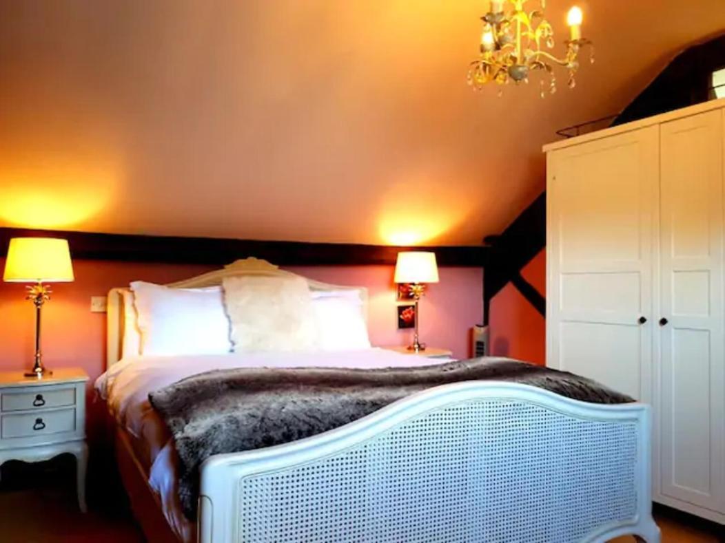 No 6 The Square Tearooms & Accommodation Buxton  Extérieur photo