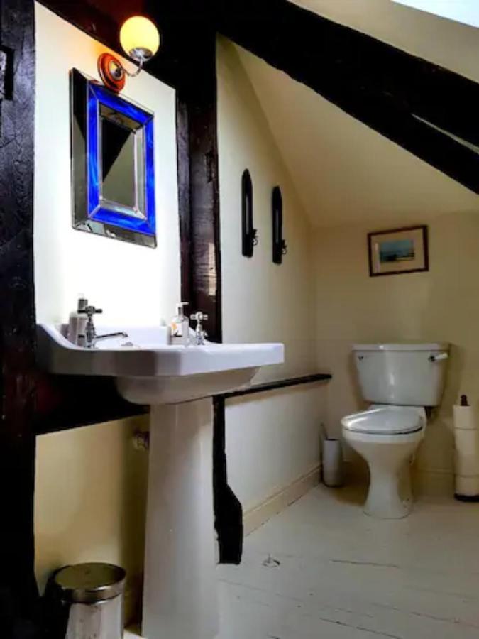 No 6 The Square Tearooms & Accommodation Buxton  Extérieur photo
